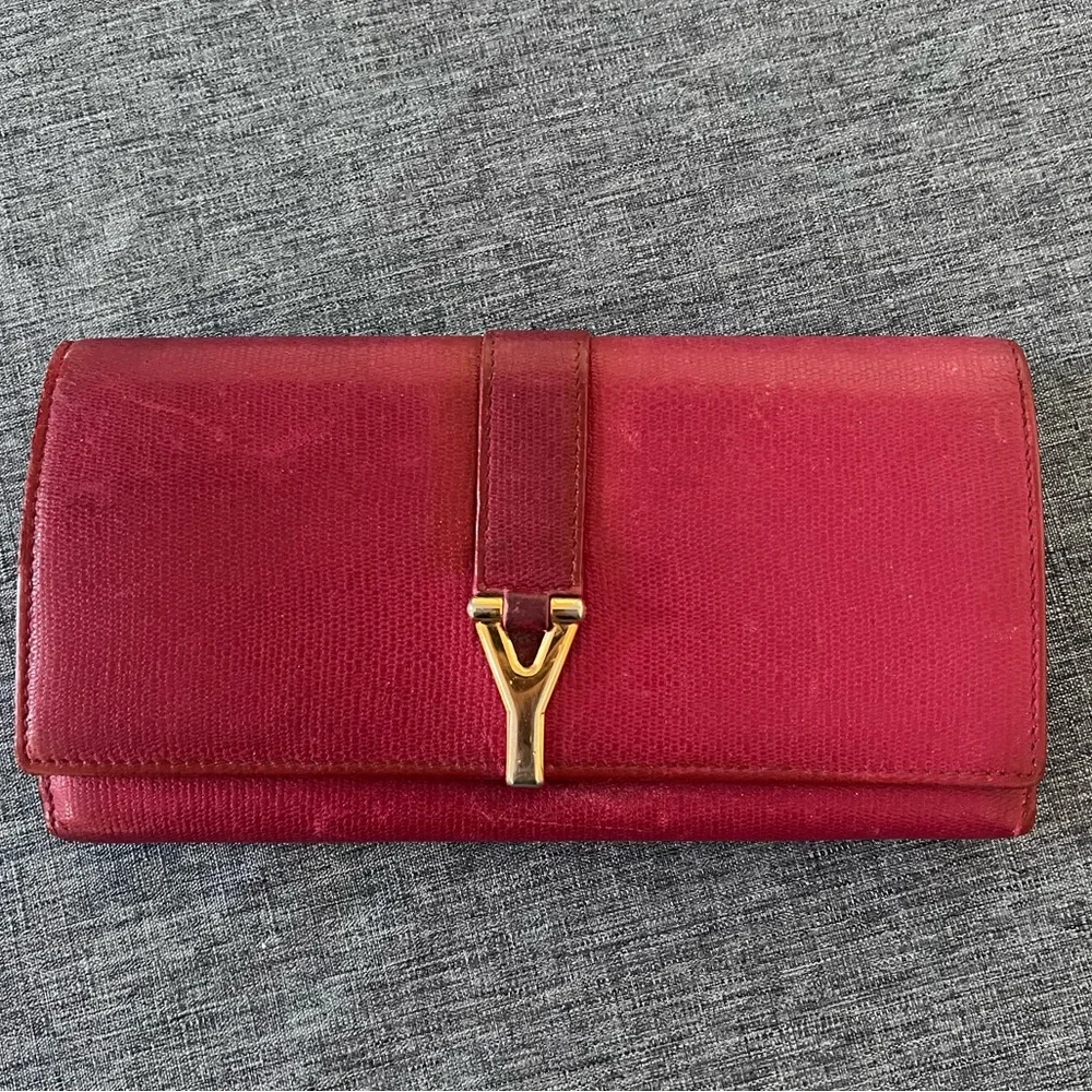 YVES SAINT LAURENT  Y Ligne Calfskin Long Wallet in Red - Picture 13 of 15